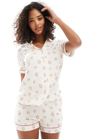Chelsea Peers Pijama de top de manga corta con estampado de fresas y cuello de solapas de poliéster de