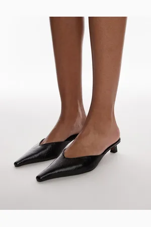 Topshop Zapatos negros de tacón con puntera cerrada Dolly de