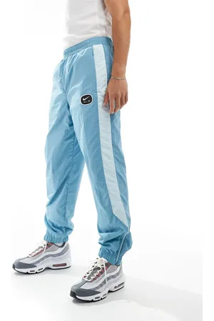 Nike Joggers azul claro con logo Swoosh de Air