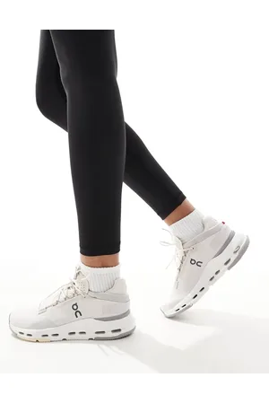 On Running Zapatillas de deporte color piedra y gris claro Cloudnova 2 All Day de ON-Neutro