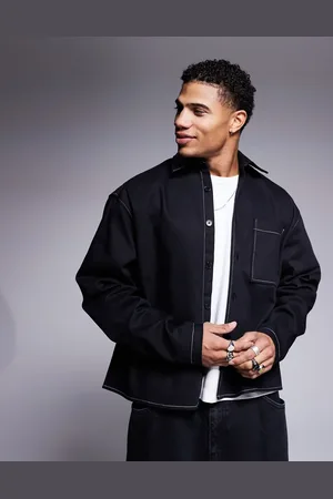 ASOS Sobrecamisa negra de corte cuadrado extragrande con solapas de cuero sintético de