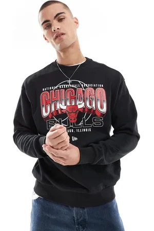 New Era Sudadera negra con motivo de los Chicago Bulls de