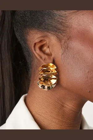 ASOS Pendientes de aro dorados con detalle plegado de pétalos de