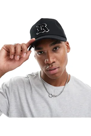ASOS Gorra negra con bordado de letra de