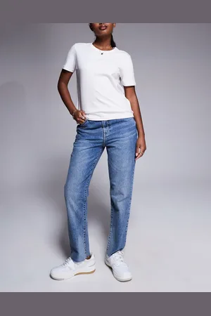 Armani Exchange Vaqueros azules de corte boyfriend con lavado medio de