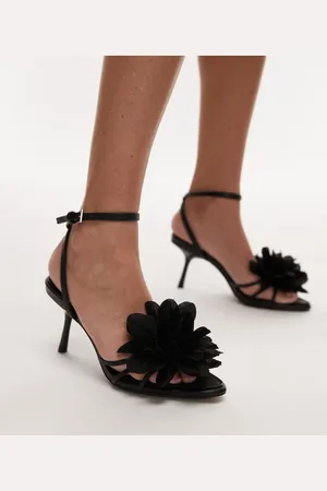 Topshop Sandalias negras con tacón alto y aplicación de flor Isla de