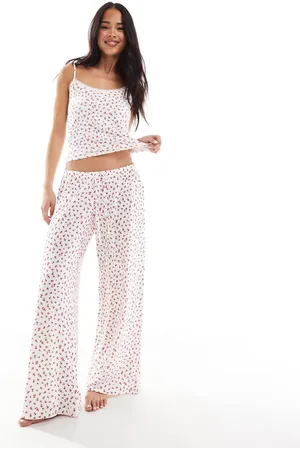 Hollister Pijama de top de tirantes y pantalones con estampado de florecitas de