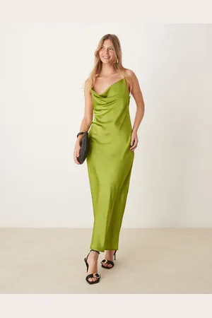 New Look Vestido midi con cuello desbocado de satén de