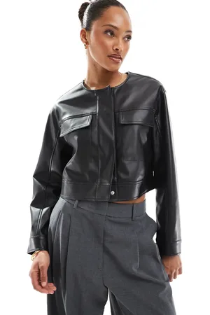 ASOS Chaqueta corta negra sin solapas de tejido efecto cuero de