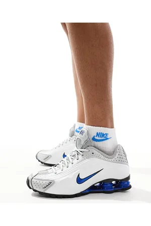 Nike Zapatillas de deporte blancas y plateado metalizado Shox R4 de