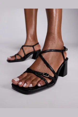 River Island Sandalias de tacón cuadrado con tiras en de