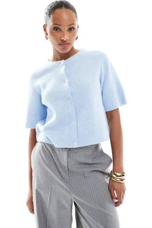 Pieces® Cárdigan azul de manga corta de punto suave de