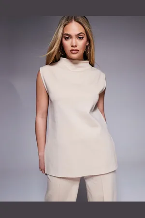 ASOS Camiseta beis sin mangas con cuello alto de punto entrelazado de (parte de un conjunto)