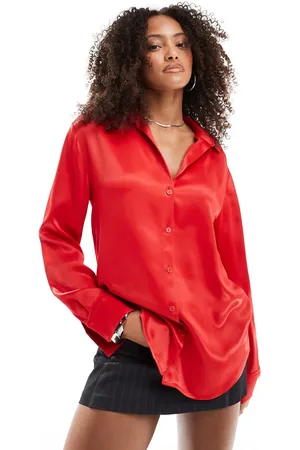 Miss Selfridge Camisa roja extragrande con botones de satén de -Rosa