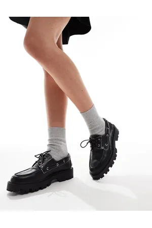 Schuh Náuticos negros con suela gruesa Leora de