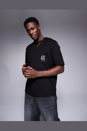 Armani Exchange Camiseta negra con logo en el bolsillo de