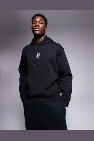 Armani Exchange Sudadera negra con capucha y logo en la parte central del pecho de