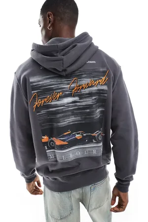 Hollister Sudadera gris carbón con capucha y estampado trasero "McLaren" de