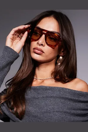 ASOS Gafas de sol marrones efecto carey de estilo aviador en ángulo de