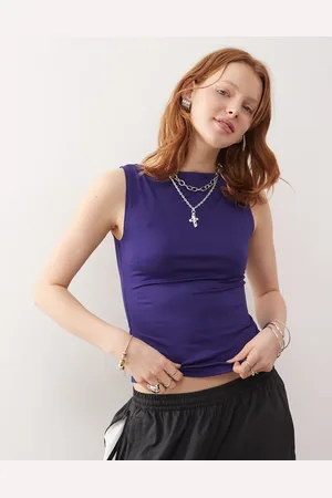 Weekday Top sin mangas con cuello barco Annie de