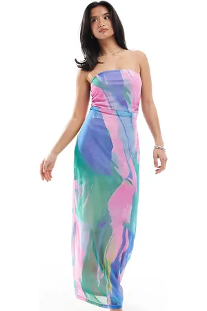 VERO MODA Vestido largo rosa y azul con estampado abstracto y escote palabra de honor de malla de -Multicolor
