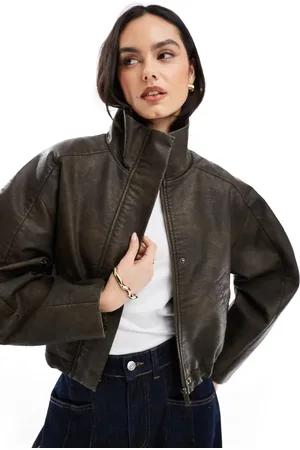 ASOS Chaqueta bomber con cuello alzado de tejido efecto cuero de