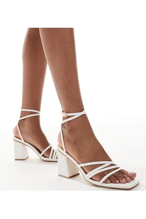 London Rebel Sandalias blancas de tacón grueso con diseño de tiras Audry de