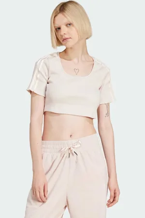 adidas Camiseta rosa cuarzo pálido con diseño encogido de