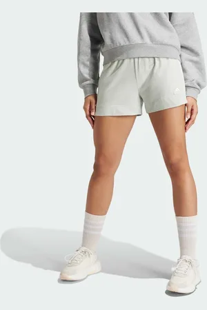 adidas Pantalones cortos verdes de corte slim con 3 bandas de adidas Essentials