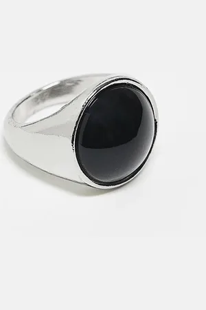 Reclaimed Anillo unisex sencillo con detalle de piedra negra de imitación de