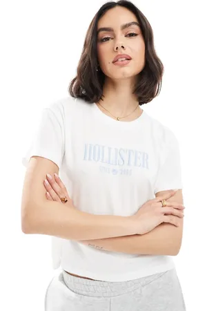 Hollister Camiseta blanca con logo de texto de