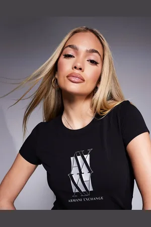 Armani Exchange Camiseta negra con logo en la parte central del pecho de