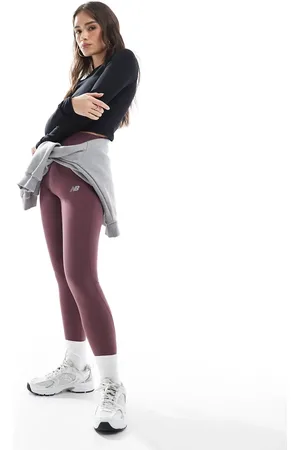 New Balance Leggings de 27" color ciruela difuminado RC de -Morado