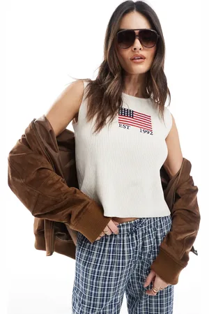 Daisy Street Camiseta blanca sin mangas con estampado gráfico "USA" de punto de