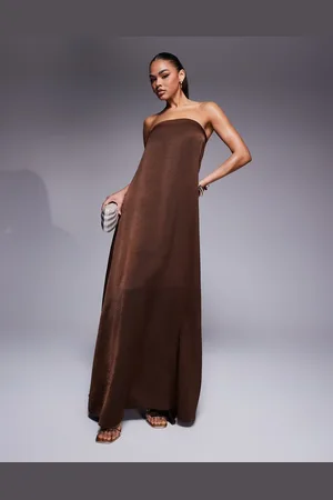 ASOS Vestido largo marrón de corte trapecio con escote palabra de honor de satén de