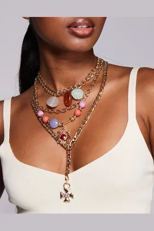 8 Other Reasons Collar de varias hileras con charms de cruces y piedras de estilo boho de