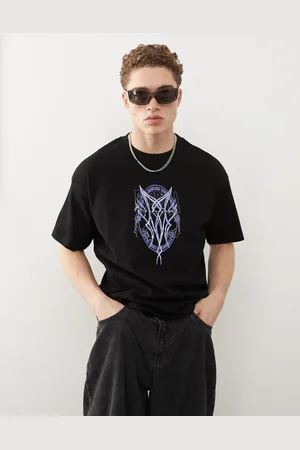 Weekday Camiseta negra de corte cuadrado con estampado gráfico Great de