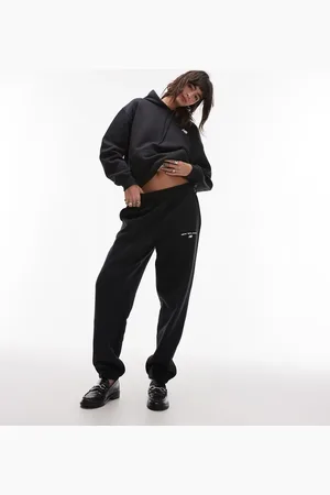 New Balance Joggers negros de felpa de