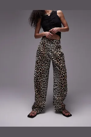 Topshop Pantalones multicolores de pernera ancha con estampado de leopardo y pinzas de lino de