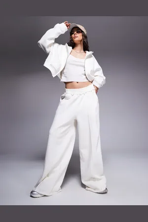 ASOS Joggers color de pernera ancha con costuras y logo bordado de Weekend Collective (parte de un conjunto)-Blanco