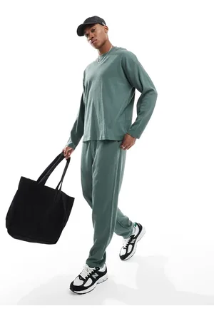 New Look Joggers caquis de pernera recta de punto gofrado de (parte de un conjunto)
