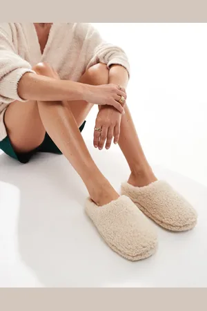 Loungeable Pantuflas estilo mules de borreguito suave de - neutro