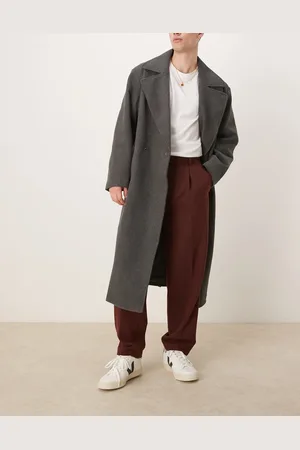 ASOS Pantalones de vestir de corte tapered extragrande con pinzas delanteras de sarga de mezcla de lana de -Rojo