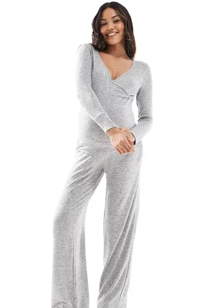 Mama;licious Joggers gris claro jaspeado con bajos fijos de tejido muy suave de Mamalicious Maternity (parte de un conjunto)