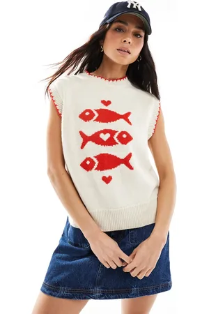 Miss Selfridge Chaleco con patrón gráfico de sardinas y corazones y ribetes de punto festón de -Blanco