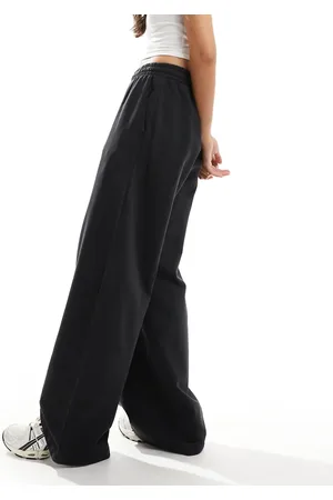 Weekday Joggers negro apagado de corte ancho suelto de