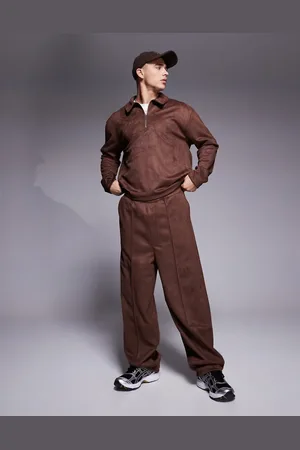ASOS Pantalones marrones muy holgados de línea sartorial casual con pinzas delanteras de antelina de (parte de un conjunto)