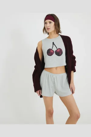 River Island Pijama gris con estampado gráfico de cerezas de