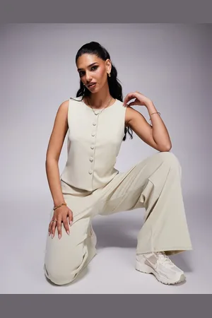 ASOS Chaleco color con botones delanteros de canalé de (parte de un conjunto)-Neutro