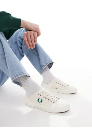Fred Perry Zapatillas de deporte de lona en Hughes de